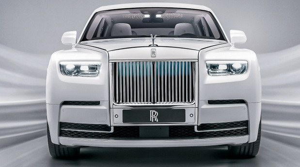 Rolls-Royce zbog problema sa svetlima opozvao dva automobila