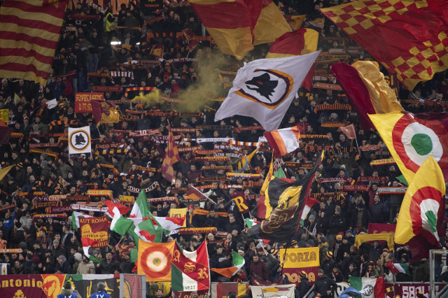 Roma odustala od pevca, defanzivu jača fudbaler Liverpula?