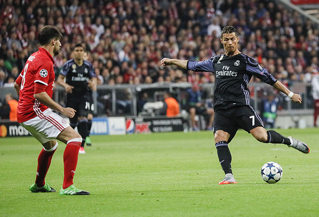 Ronaldo se nada golovima i u revanšu protiv Bajerna