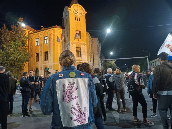 „Ruke su vam krvave“ – protest sećanja u Nišu šta su studenti prošli za 11 meseci borbe