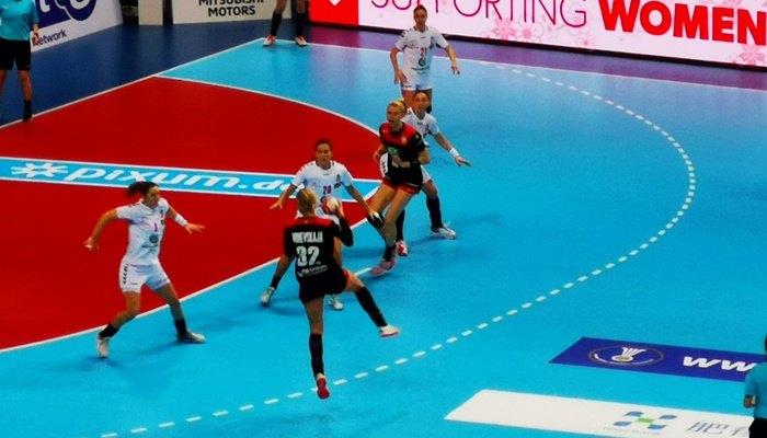 Rukometašice srušile favorizovane Nemice, sa Danskom za polufinale