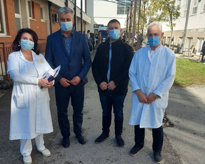 Rukovodstvo opštine Prijepolje posetilo kovid ambulantu, epidemiološka situacija nepovoljna
