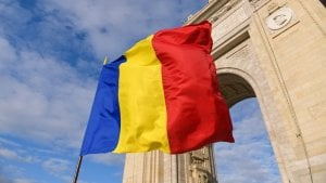 Rumuni danas biraju predsednika: Favorit ultranacionalista Simion