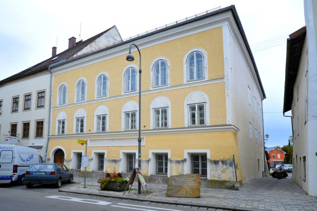 Rušenje ili muzej ne dolaze u obzir: Rodna kuća Adolfa Hitlera čeka prenamenu
