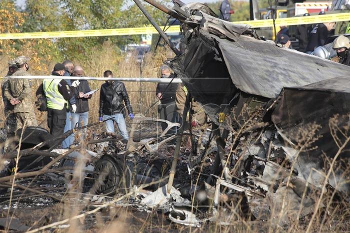 Rusija: Tri osobe poginule u sudaru dva laka aviona
