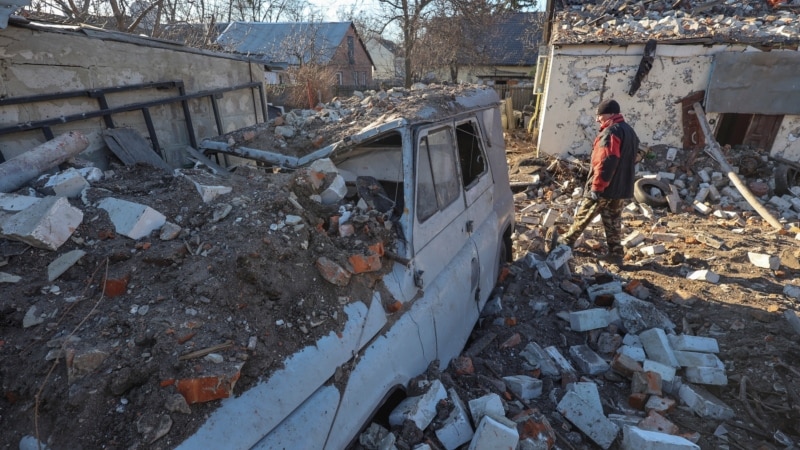 Ruski napadi ne jenjavaju dok Ukrajina obilježava godišnjicu masakra u Buči