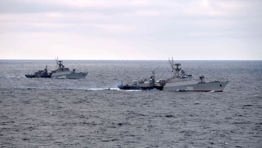 Rusija grupiše snage, brodovi prošli Bosfor