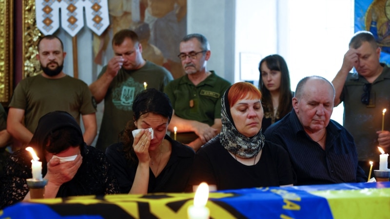 Zelenski u posjeti Dnjepru dok Rusija pokreće još smrtonosnih udara na Ukrajinu