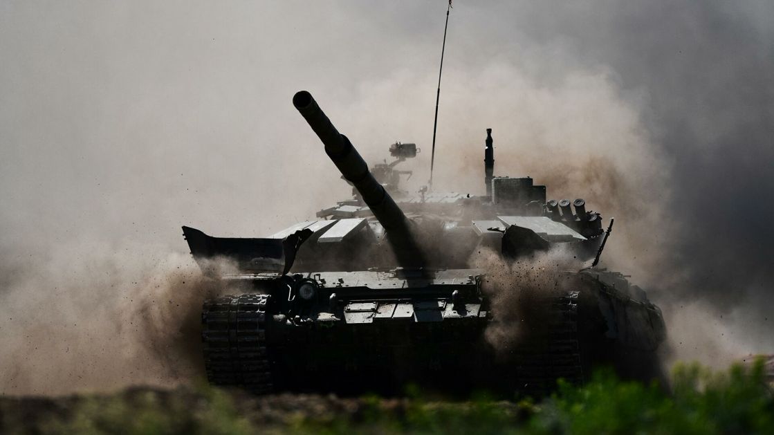 Rusija predala Srbiji 19 tenkova T-72MS i 20 oklopnih transportera BRDM-2MS
