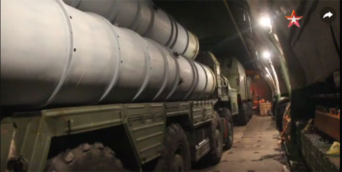 Rusija vojska objavila video snimak isporuke PVO sistema S-300 Siriji