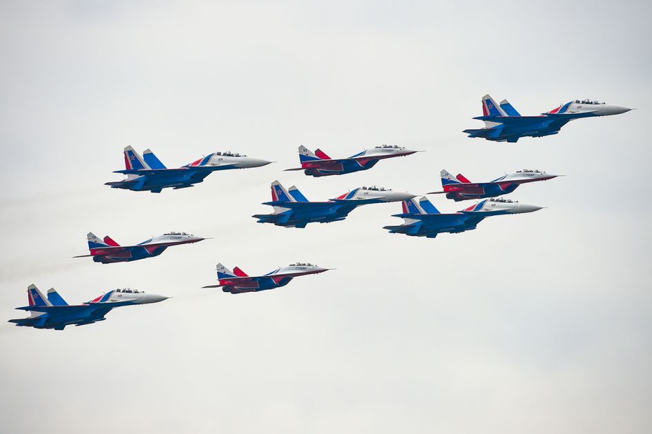 Ruske vojne parade u slavu Dana pobede: Žal za atraktivnim premijerama nadoknadili preleti aviona i helikoptera