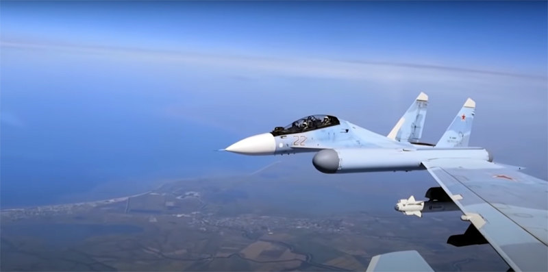 Ruski avion Su-30 uništen, još četiri oštećeno u napadu urkajinskih dronova