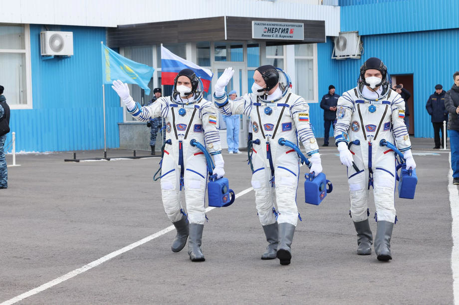 Ruski kosmonauti sa MSS se vratili na Zemlju