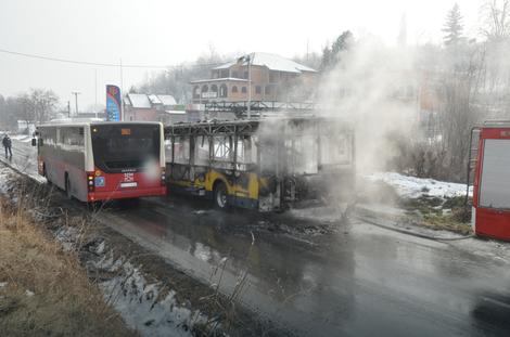 SABOTAŽA U GSP “BEOGRAD” Radnici podmeću požare u autobusima!