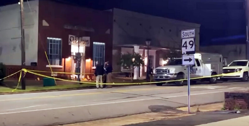 SAD, Alabama: Pucala dva tinejdžera - četvoro ubijenih, 32 ranjenih
