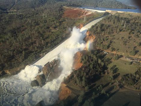 SAD: Povukla se voda iza najviše brane, pripreme za novu oluju