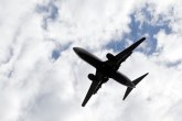 SAD: Prinudno sleteo avion, povređene 24 osobe