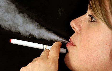 SAD djelomično zabranio prodaju aromatiziranih e-cigareta