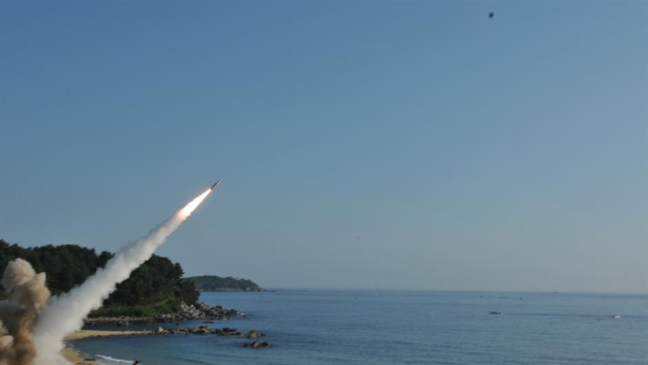 SAD ispalile rakete upozorenja ka Severnoj Koreji