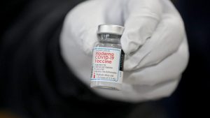 SAD kupile dodatnih 200 miliona doza vakcina Moderne