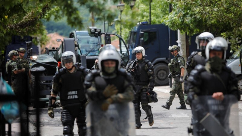 SAD osudile nasilje na Kosovu: Sve strane da odmah spuste tenzije