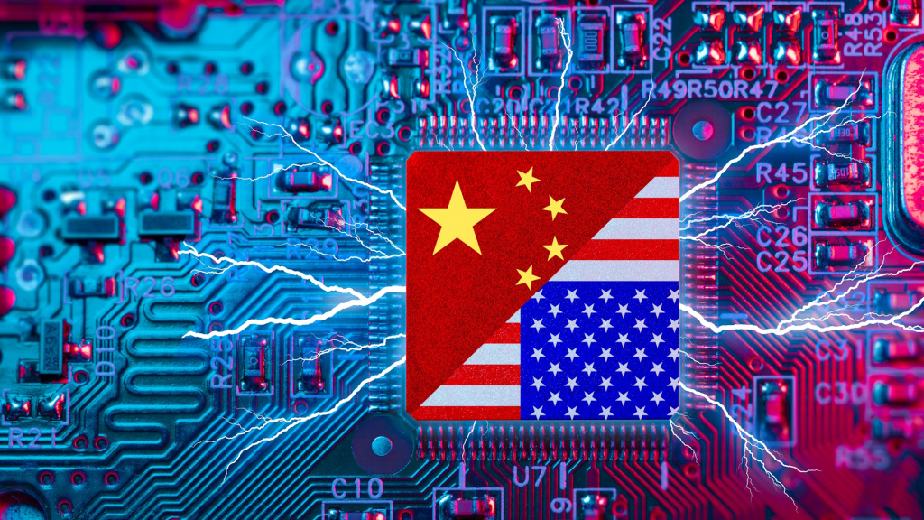 SAD razmatraju nove sankcije za kinesku industriju čipova