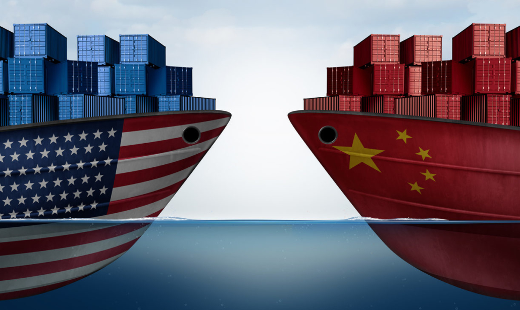 SAD stavile 33 kineske kompanije na crnu listu