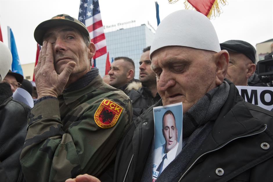 SAD uvodi mere protiv kosovskih lidera zbog Suda?