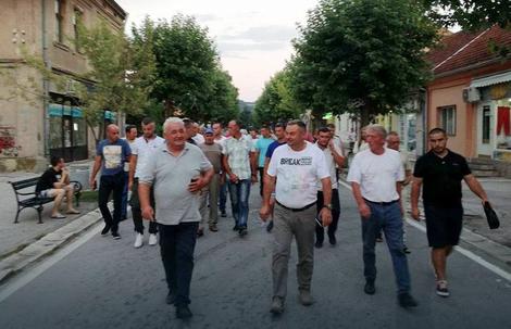 SASTANAK U 18 ČASOVA Predstavnici malinara iz cele Srbije stižu u Vladu