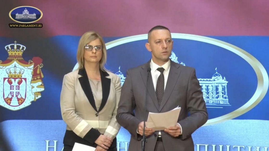 SDA kritikuje SPP, a sopstveni prijedlog Rezolucije o Srebrenici nije podržala