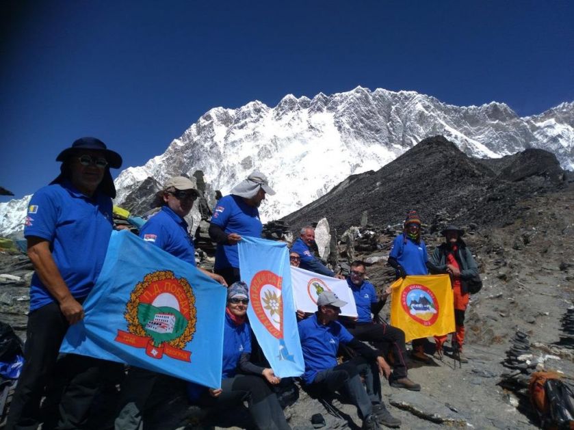 ŠETALI KROVOM SVETA: Planinari Pobede i Kikinde pokorili Himalaje!