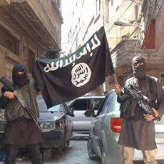 SIRIJSKA VOJSKA ZAPREPAŠĆENA PRIZOROM: Upali u tajnu radionicu ISIS-a, pronašli složene PVO sisteme i rakete (FOTO)