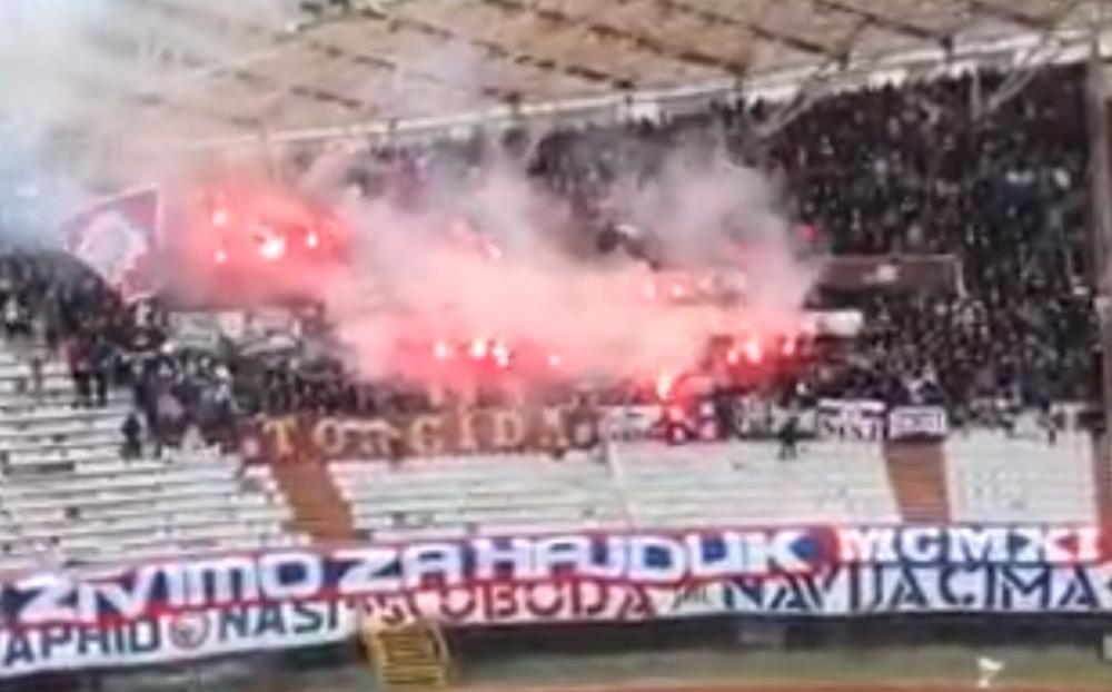 SKANDAL U HRVATSKOJ! Sraman transparent na Poljudu! Navijači Hajduka opet veličali zločin nad Srbima! (VIDEO)
