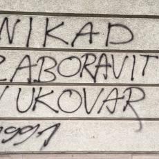 SKANDAL USRED CIRIHA: Osvanuli grafiti sa ustaškim simbolima na zgradi konzulata Srbije (FOTO)