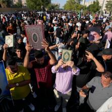 SKANDALAZNO PALJENJE KURANA IZAZVALO GNEV U IRAKU: Hiljade demonstranata zahtevaju prekid odnosa sa Švedskom!