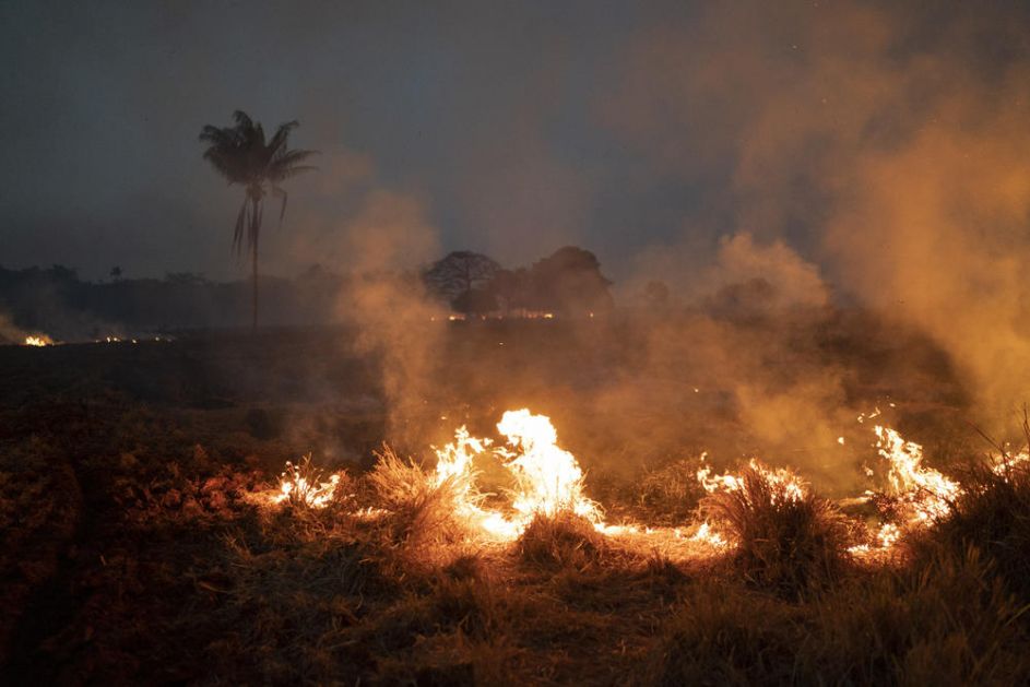 SKLOPLJEN VELIKI PAKT ZA SPAS PLUĆA SVETA: 7 zemalja se dogovorilo o borbi protiv požara u Amazoniji