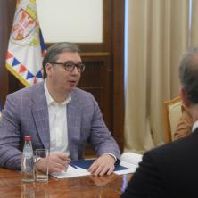 SLUČAJ ŠEŠELJ PONOVO NA METI HAGA Vučić se sastao sa Bramercom - Srbija traži pravdu za ratne zločine 