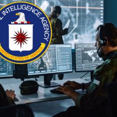 SMENJEN ŠEF CIA! Tektonske promene kod američkih obaveštajaca