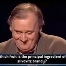 SNIMAK KOJI JE ZAPALIO MREŽE! Britanca u Milioneru pitali od kog voća se pravi ŠLJIVOVICA, na kraju je zatražio pomoć (VIDEO)