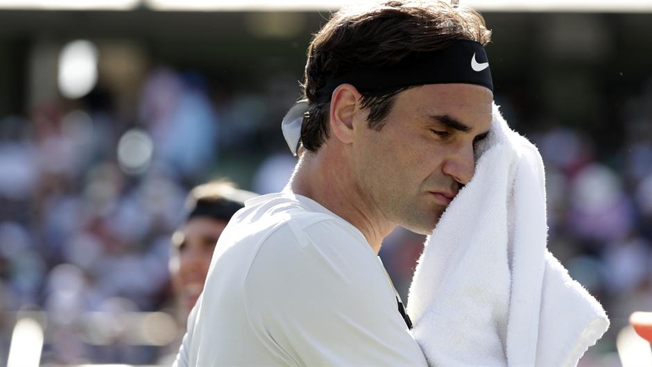 ŠOK: Federer izgubio od 175. na svetu, ali i #1!