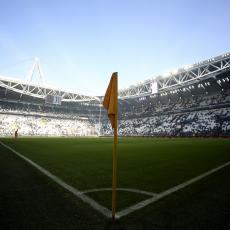 ŠOK U TORINU: Zvezda Juventusa neočekivano NAPUSTILA klub! 