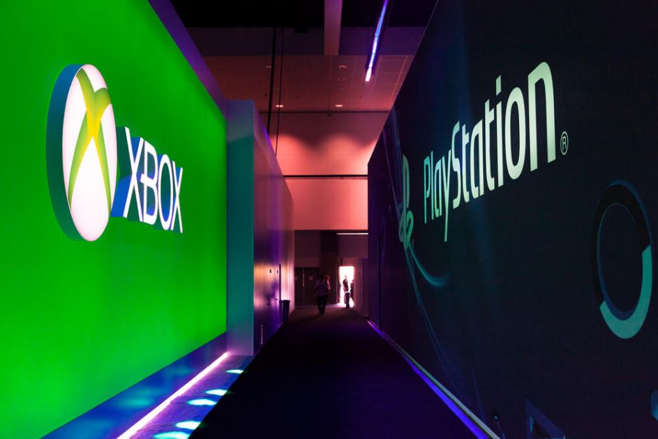SONY ZADOVOLJAN, MICROSOFT U REBUSU: Playstation ponovo bolji od Xboxa!