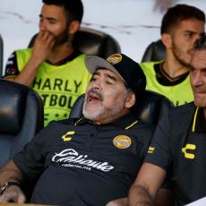SPEKTAKL U NAJAVI: Maradona u drugu meksičku ligu dovodi NEVEROVATNO pojačanje (FOTO)