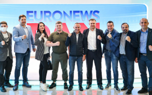 SPREMA SE SPEKTAKL: Čelni ljudi svetskog boksa u poseti Arena Channels Group! (FOTO)