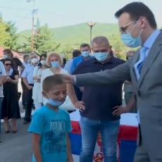 SRBI HOĆE DA KOLONIZUJU KOSOVO Albanske kabadahije oštro osudile dodelu stanova u Leposaviću, jednog se boje