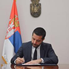  SRBIJA SE SOLIDARIŠE SA UGROŽENIM STANOVNIŠTVOM U GAZI! Ministar Momirović uputio pismeno obaveštenje svim ambasadorima islamskih zemalja