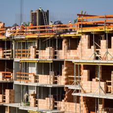SRBIJA SE UBRZANO GRADI: Izdato 5,9 odsto više građevinskih dozvola nego u maju prošle godine