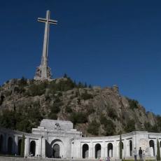 SRBIMA JE OVDE ZABRANJEN ULAZ: Dobrodošli na sveti oltar fašizma i ustaštva!