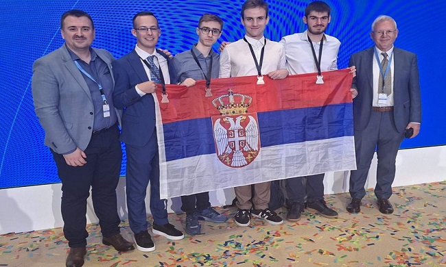 SREBRNA MEDALjA: Novi uspeh na Međunarodnoj hemijskoj olimpijadi