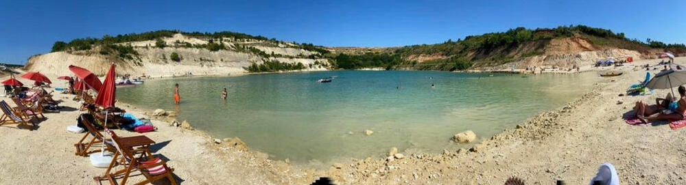 SREMSKI KARIBI: Bešenovačko jezero, dragulj Fruške gore, na kom je kupanje zabranjeno (FOTO)